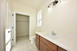 615 Hunter Oaks Blvd - Photo 25