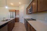 613 Hunter Oaks Blvd - Photo 10