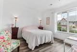 3930 Lake Dr - Photo 18