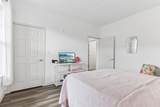 3930 Lake Dr - Photo 19