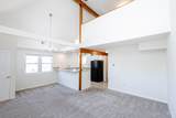 100 Main St - Photo 11