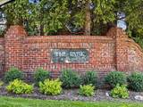 530 Park Cir - Photo 2