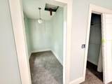 300 Chestnut St - Photo 17