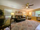 850 Ellsworth Ln - Photo 17