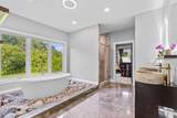 8825 Spruce Rd - Photo 22