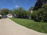 1567 100th St - Photo 2