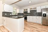 S71W13222 Tess Corners Dr - Photo 14