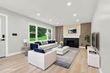 544 Sunset Vale - Photo 7