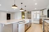 2050 Mt Kisco Dr - Photo 4