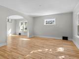 2802 Clark St - Photo 4