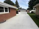 4428 63rd St - Photo 2