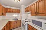 929 Astor St - Photo 8