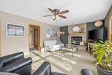 453 Deerwood Ct - Photo 3