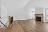 339 York St - Photo 5