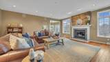 403 Lakewood Ct - Photo 4