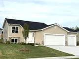 333 Parker Dr - Photo 2