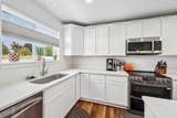 676 Lambert Dr - Photo 12