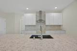 411 Canterbury Ct - Photo 9