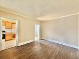 217 Baldwin St - Photo 2