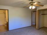 976 Roseland Dr - Photo 15