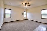 920 Drumlin Dr - Photo 11