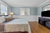 962 Shabbona Dr - Photo 16