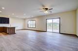 920 Drumlin Dr - Photo 3