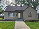 4317 62nd St - Photo 2