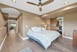 647 Clancy St - Photo 42