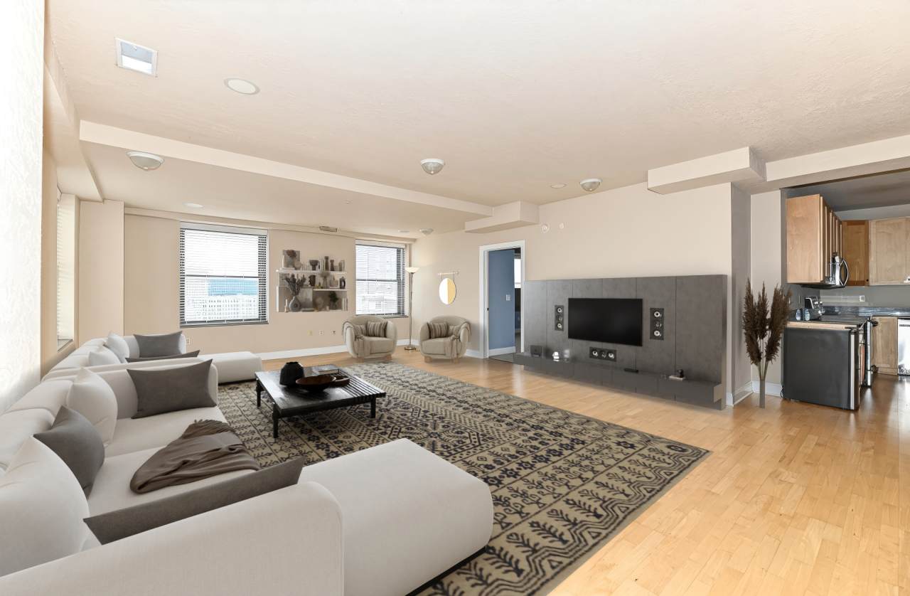 606 Wisconsin Ave - Photo 1