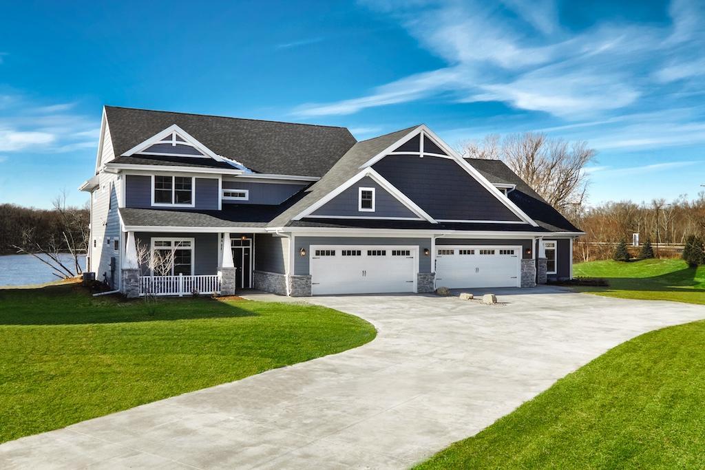 649 Pettibone Pointe Way - Photo 1