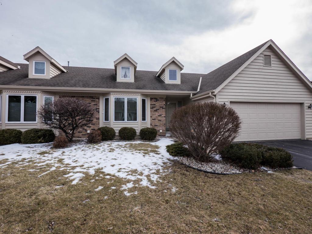 N99W17911 Appletree Ct - Photo 1