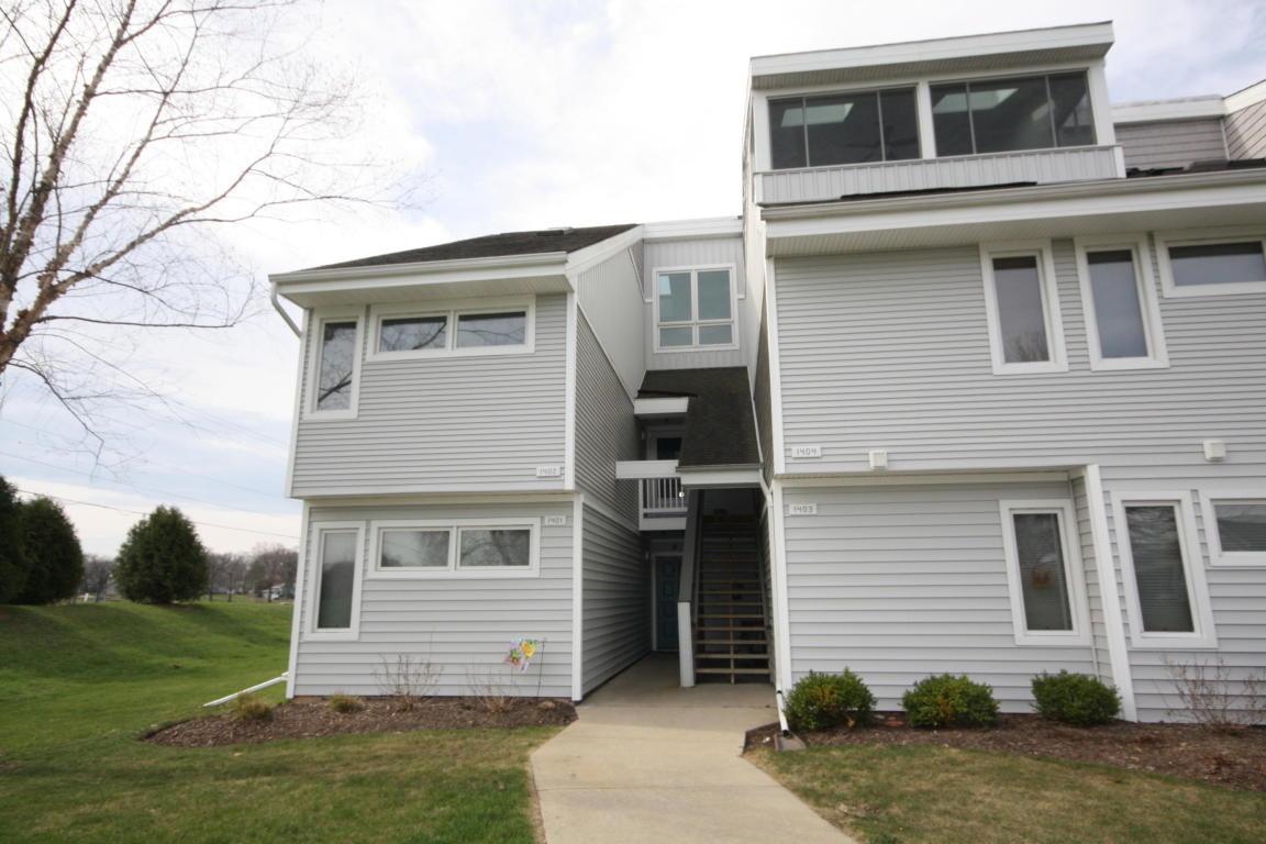 1402 Delavan Club Blvd - Photo 1