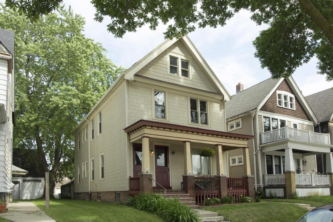 2732 Fratney St - Photo 1