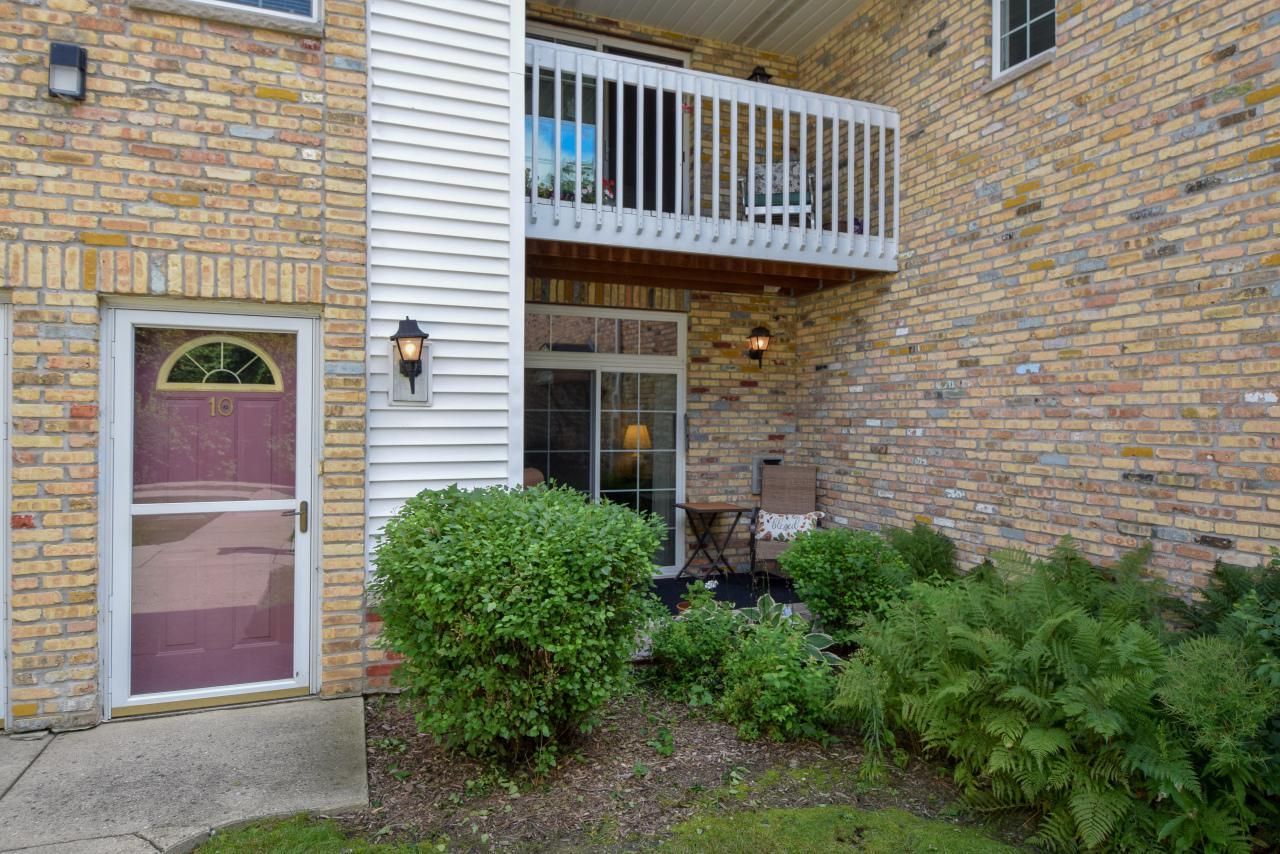 9181 Aspen Dr - Photo 1