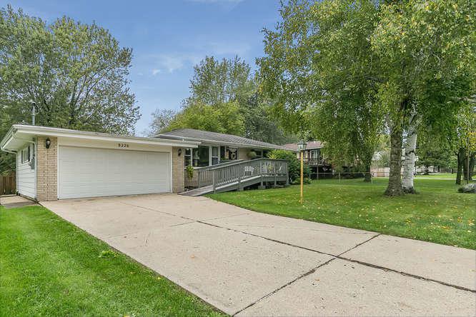 8226 202nd Ave - Photo 1