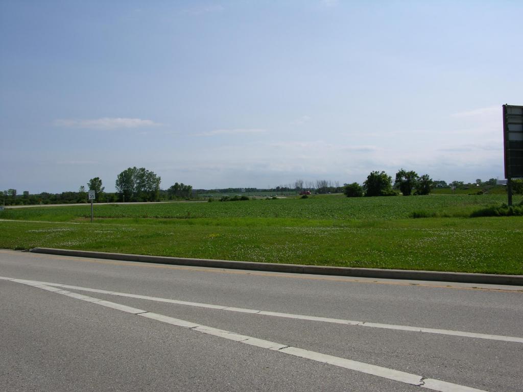 11827 Wilmot Rd - Photo 1