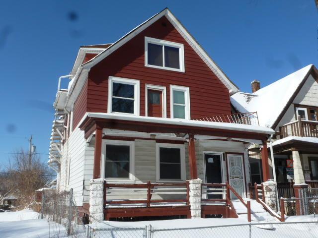 3057 21st St - Photo 1