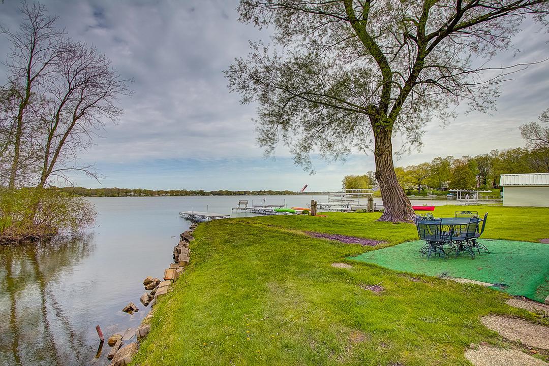 6040 Eagle Point Rd - Photo 1
