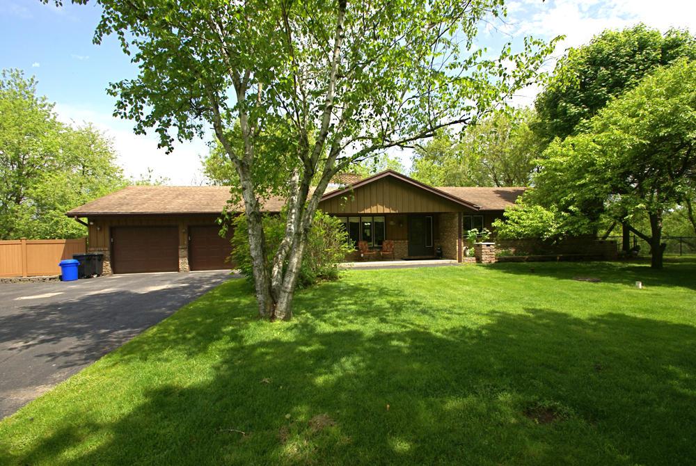 W323N8248 Northcrest Dr - Photo 1