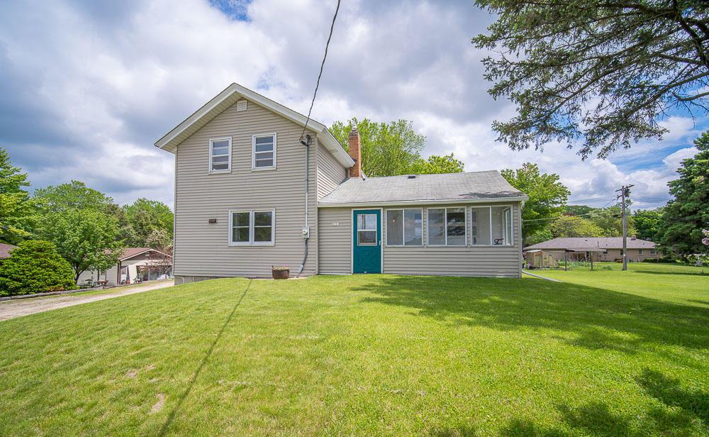 2021 Salisbury Rd - Photo 1