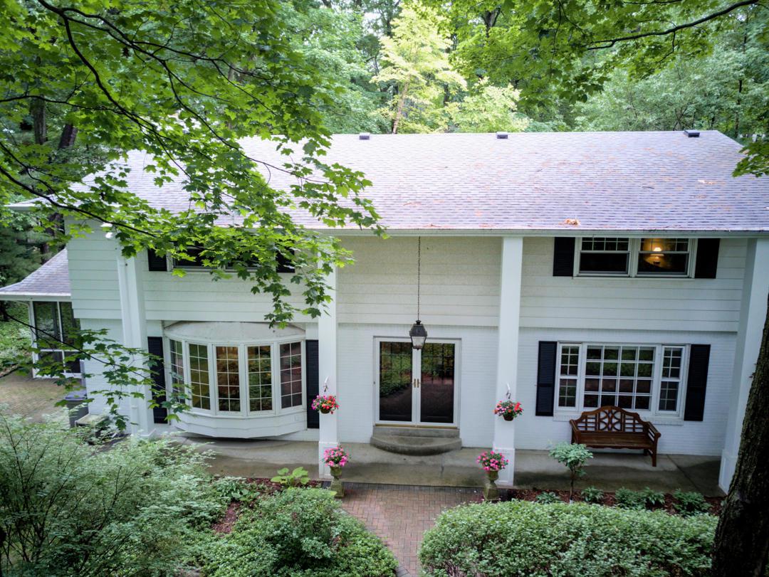 850 Park Ln - Photo 1