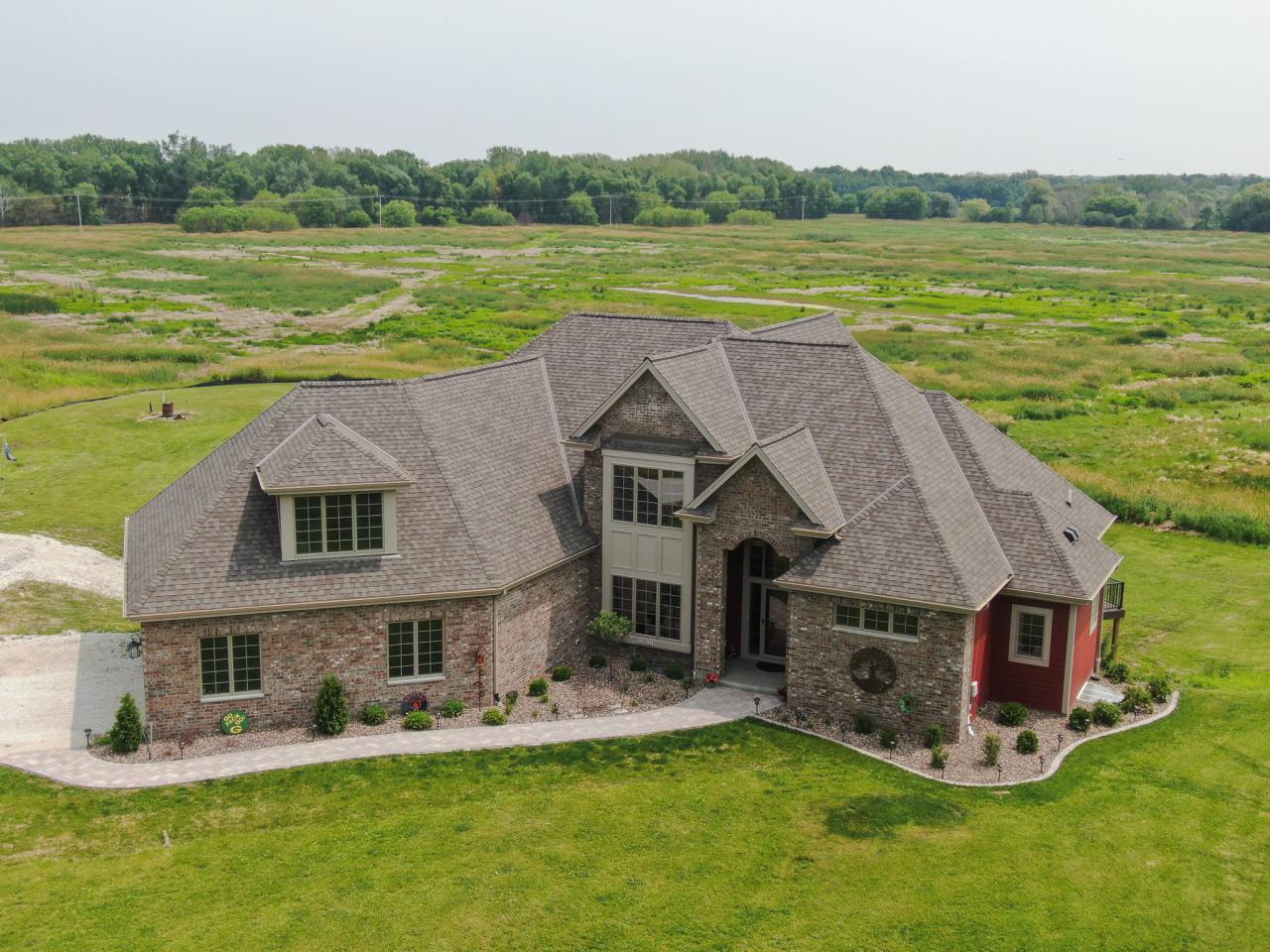 W262N2450 Deer Haven Dr - Photo 1