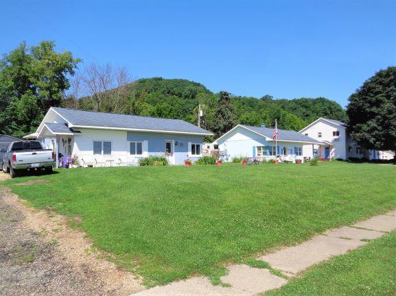 46937 Riverview Dr - Photo 1