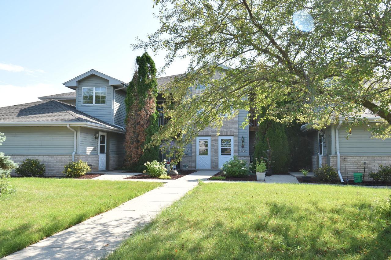 W196S8310 Providence Way - Photo 1