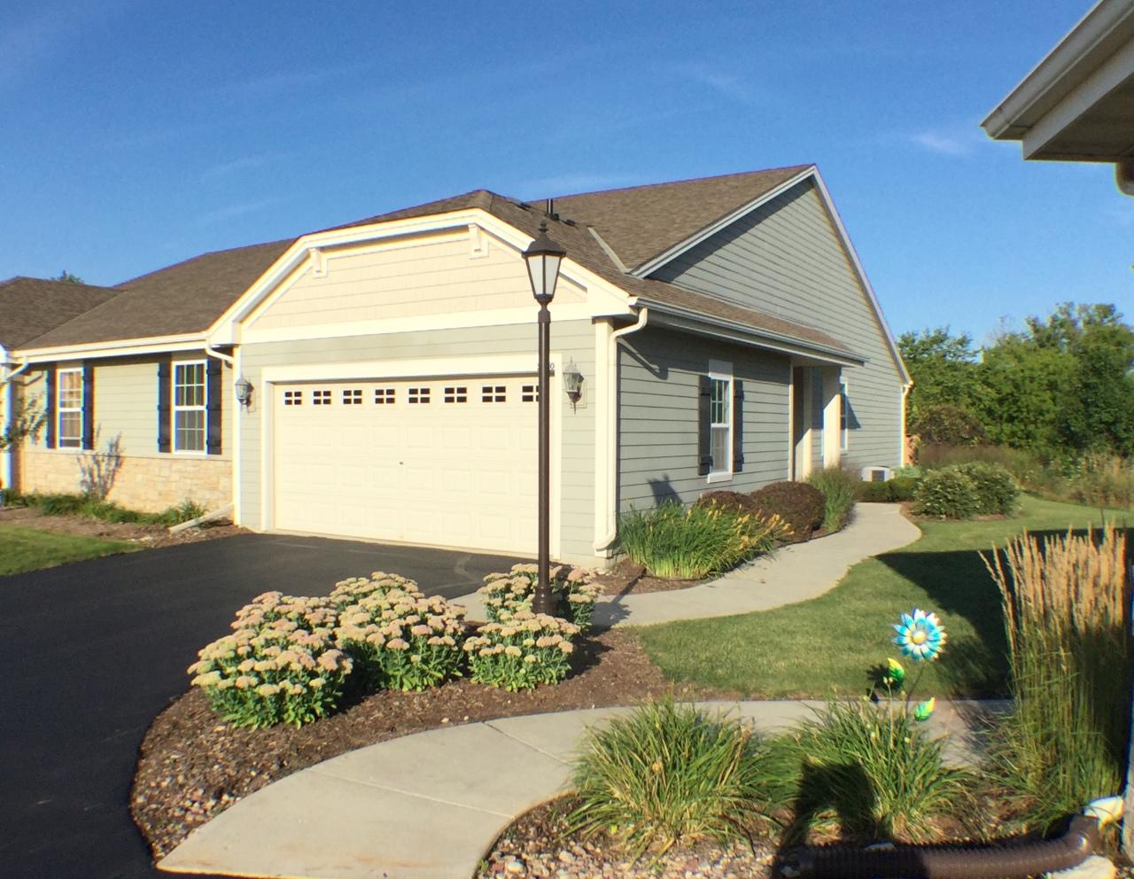 2700 Blue Heron Ct - Photo 1