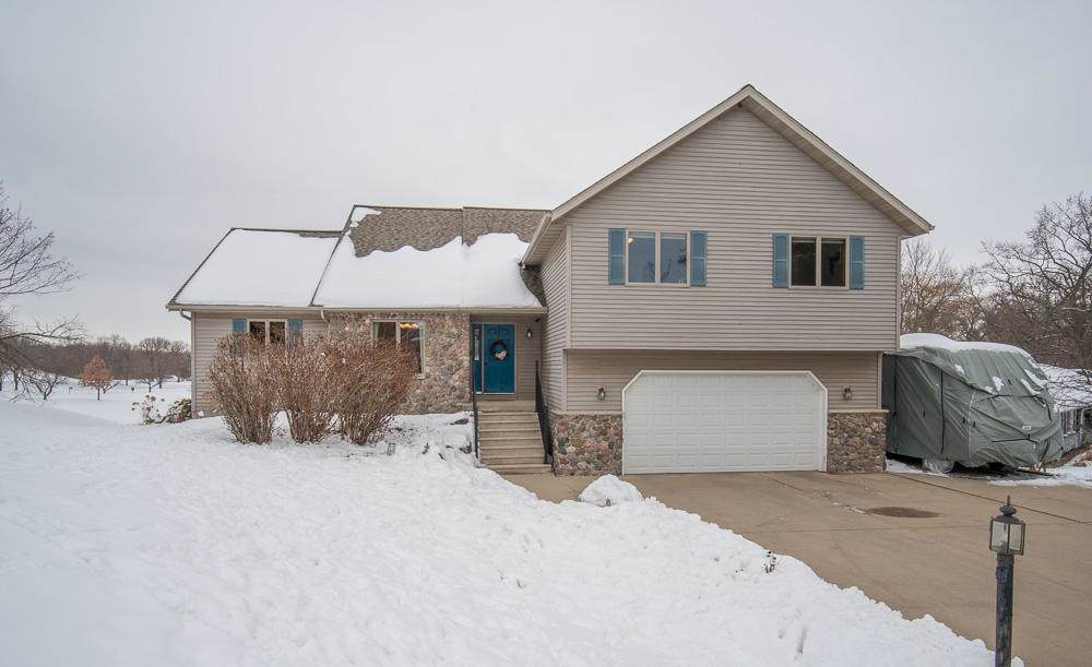 N5748 Thornton Ct - Photo 1