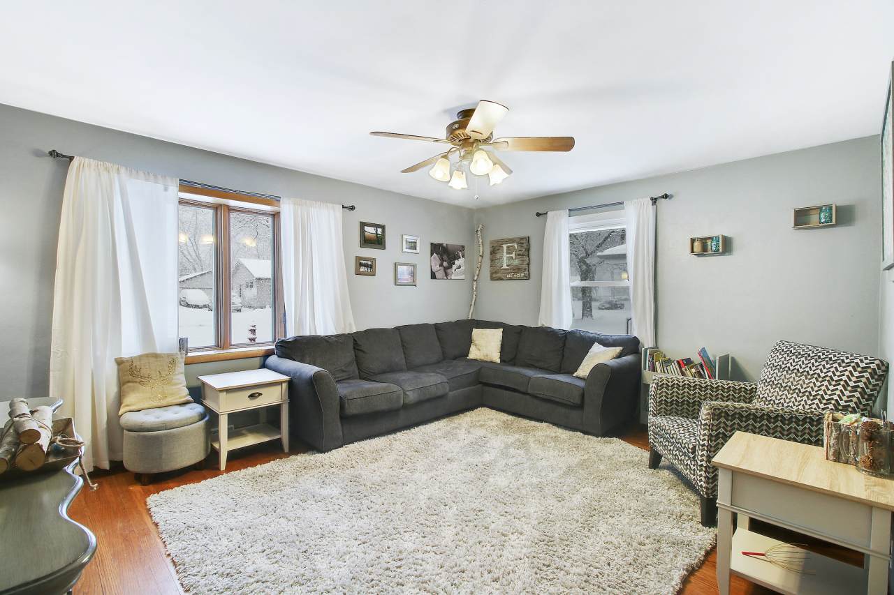 2936 96th St - Photo 1
