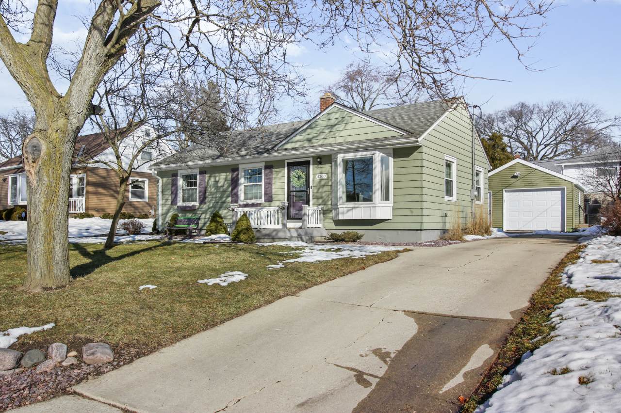 4300 Raymir Pl - Photo 1