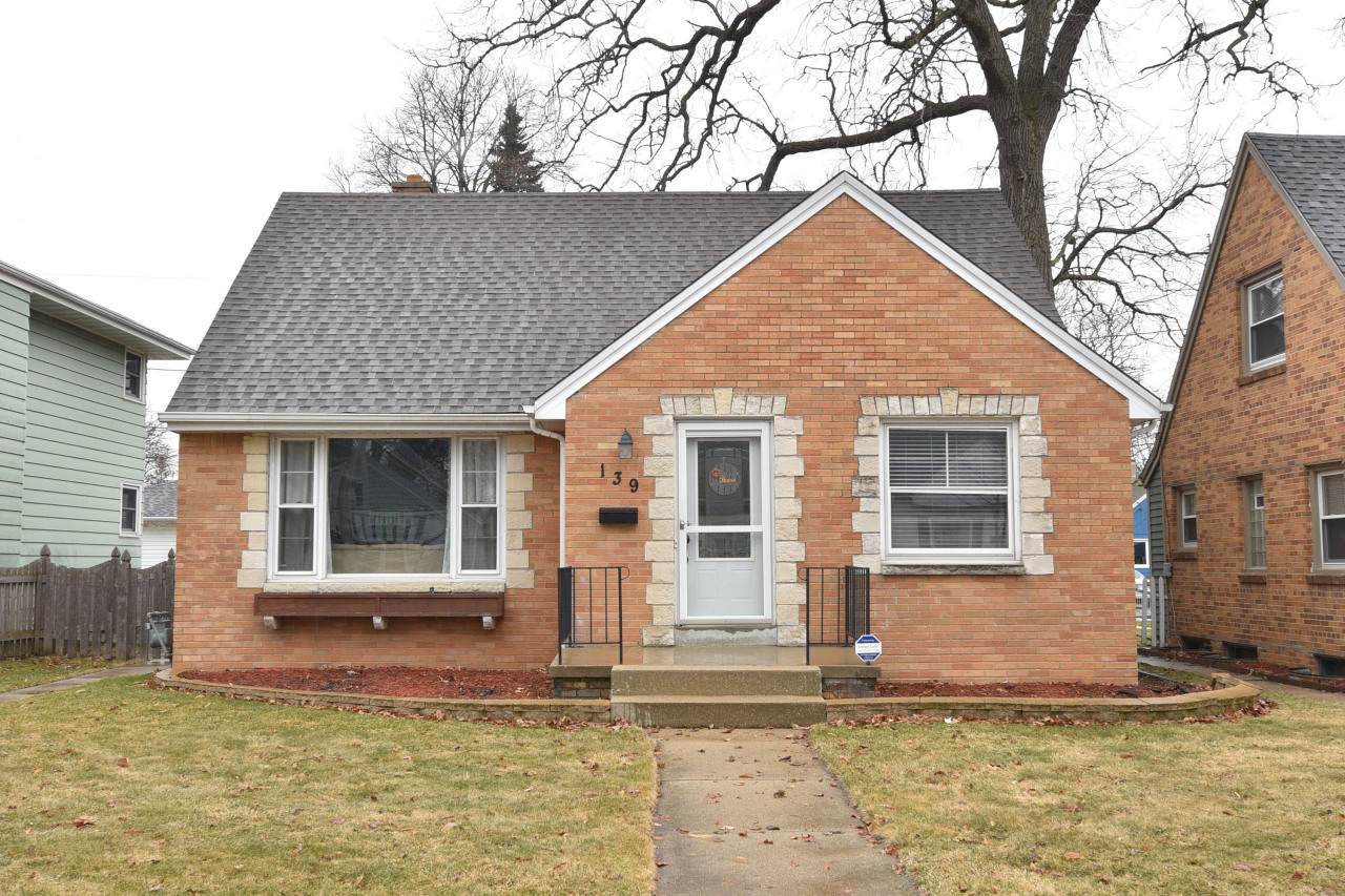 139 73rd St - Photo 1